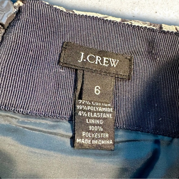 J. Crew Vineyard Leaf Jacquard Pencil Skirt Size 6 - Picture 4 of 12